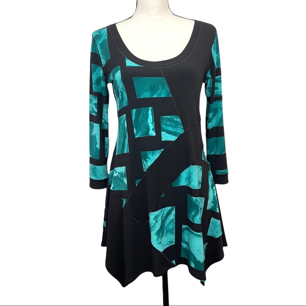 Eva Varro Black Teal Blue Abstract Print Tunic 3/4 sleeve Asymmetric Size Medium